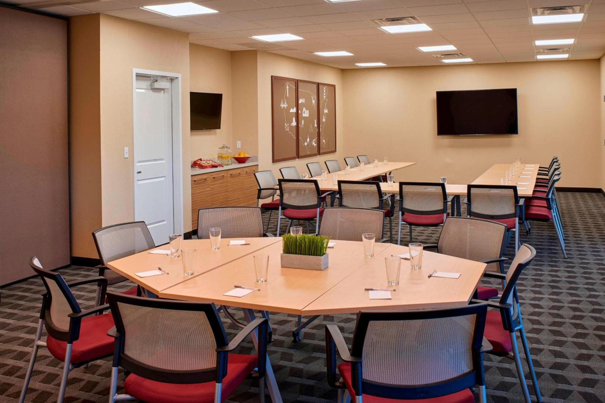 Towneplace Suites By Marriott Richmond Exteriér fotografie