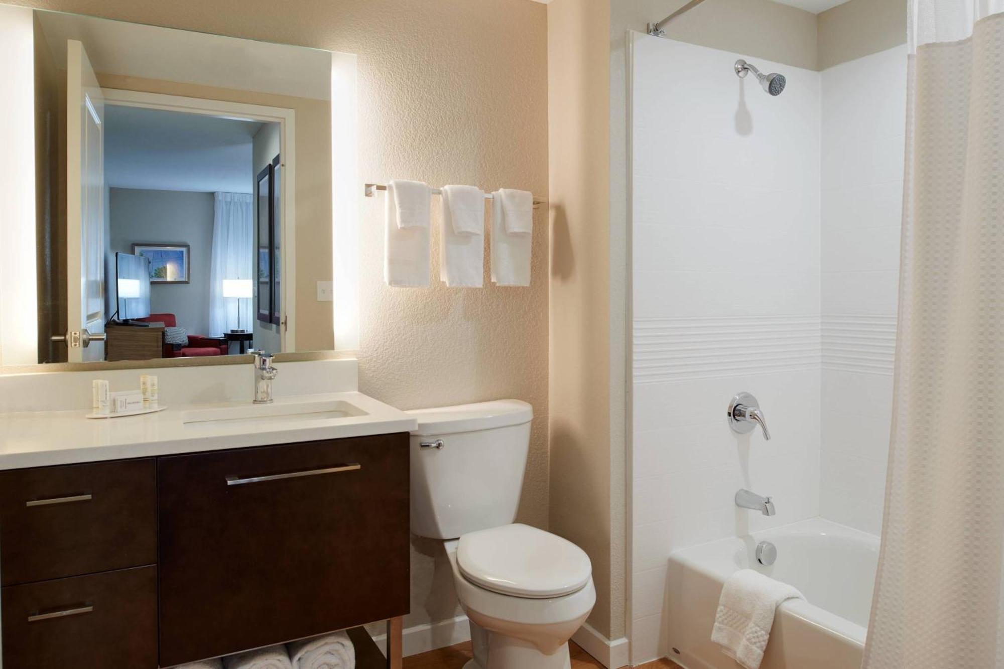 Towneplace Suites By Marriott Richmond Exteriér fotografie