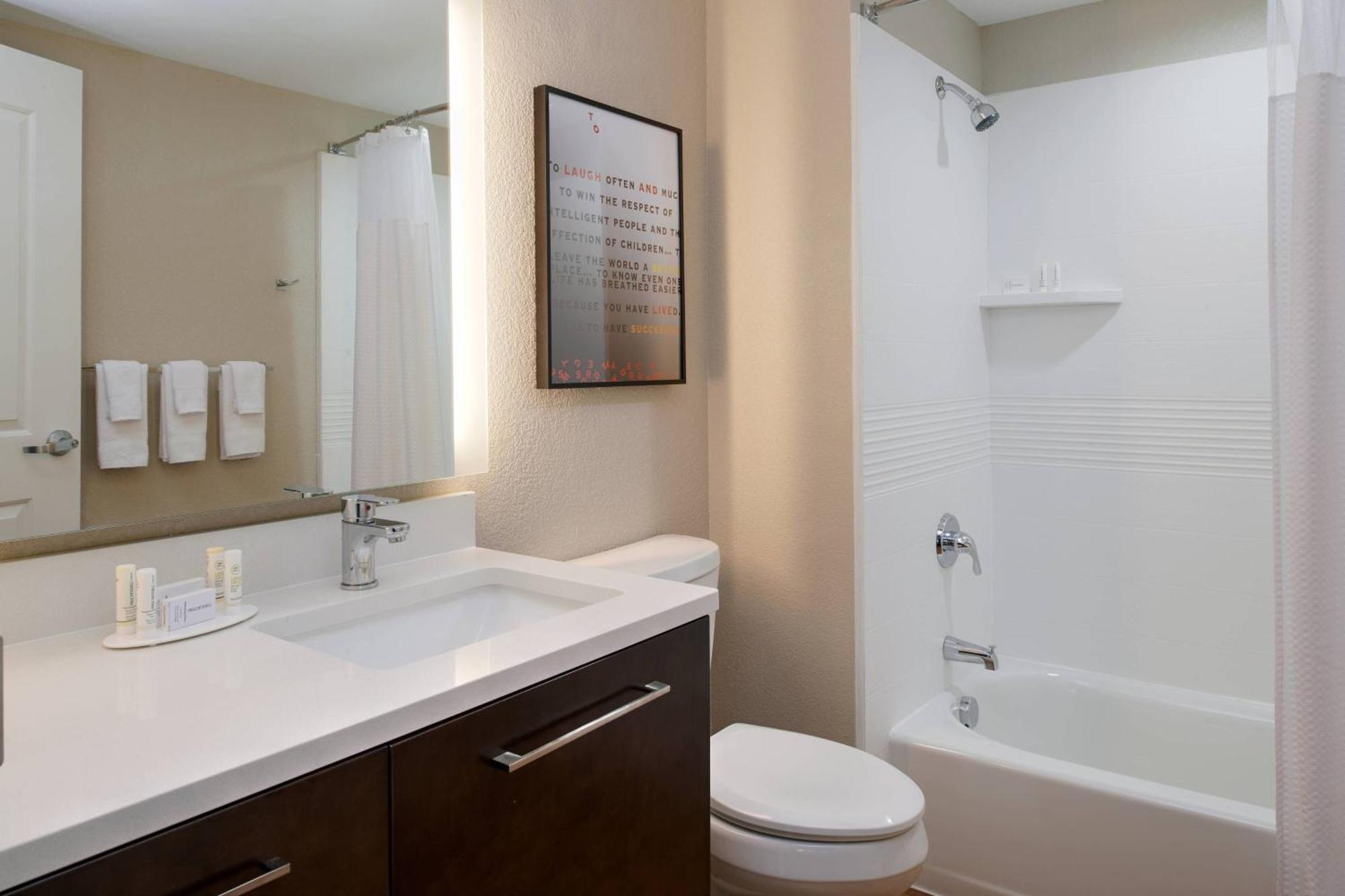 Towneplace Suites By Marriott Richmond Exteriér fotografie