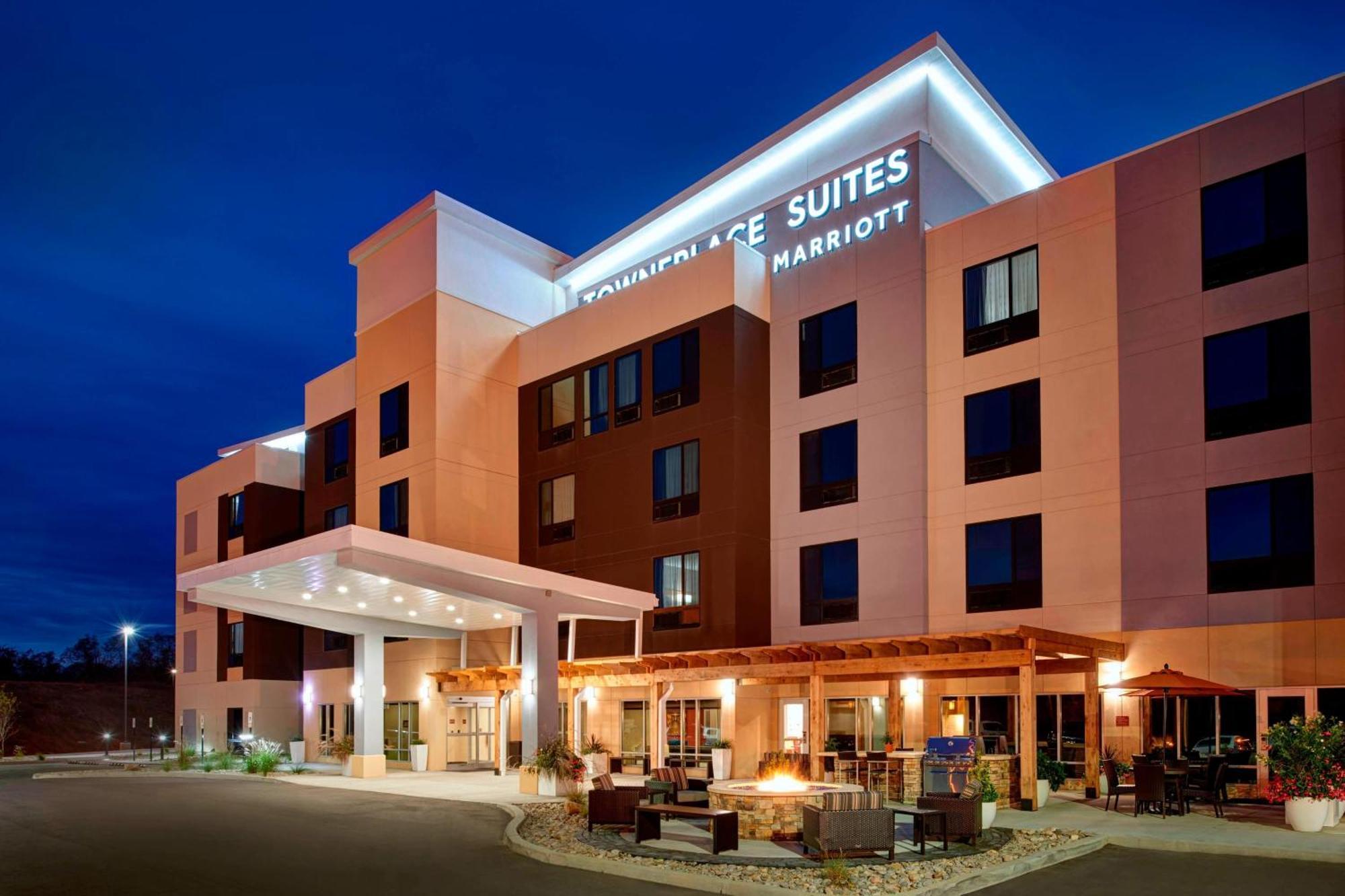 Towneplace Suites By Marriott Richmond Exteriér fotografie